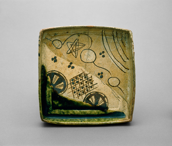 Square serving dish, 17th century (Stoneware with underglaze decoration)