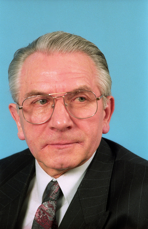 Karl Weise (Germany CDU Minister of State for Special Affairs in Saxony)..., 1992 (photo)