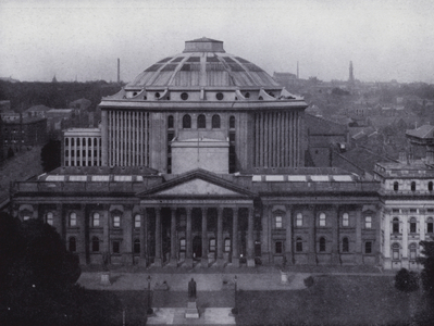 Melbourne: Public Library and Museum, portraying the largest dome in the Southern Hemisphere, Library contains 350,000 volumes (b/w photo)