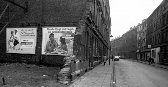 DEU, Germany, Duisburg: The Duisburg district of Hochfeld has an …, 1972 (photo)