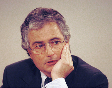 Ron Summer, 1999 (photo)
