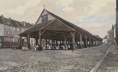 Rethel, Vieille halle en bois (colour photo)