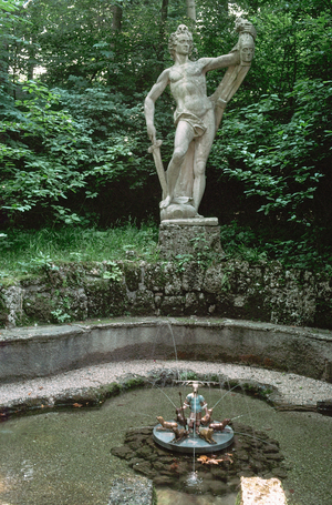 Palace and gardens of Hellbrunn near Salzburg, Austria (photo)