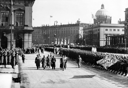 II. WK, Heroes Memorial Day, 1940 (photo)