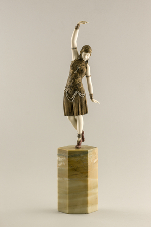 Lebanese ballerina, 1925