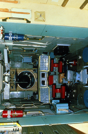 Inside View of Mir Station November 1988 Mission Mir  (photo)