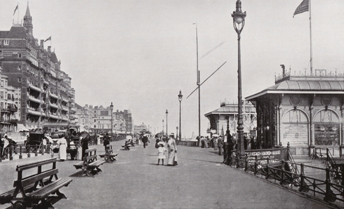 Brighton: Entrance to the West Pier (b/w photo)