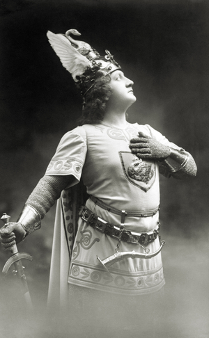 Walther Kirchhoff in Richard Wagner 's opera 'Lohengrin' as title character