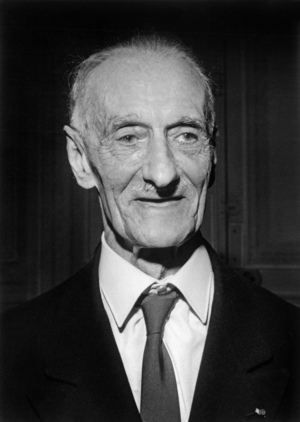 Gabriel Neighbor At A Reception Of The Grand Prix Of Sports Literature On June 12, 1963 (b/w photo)