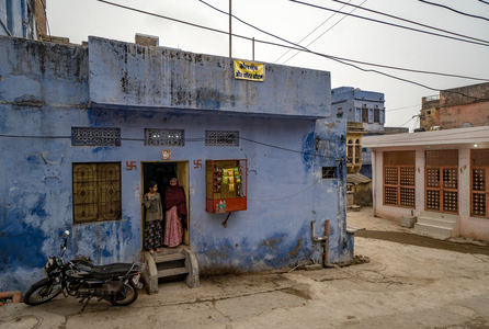 House in the old town, Bundi,  (photo)