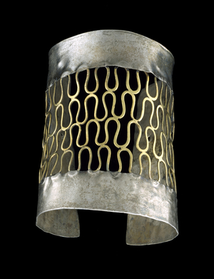 Armband, 200 BC-400 AD (hammered silver & filigreed gold)