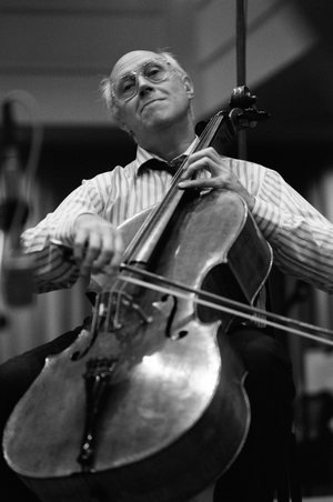 Mistislav (Mstislav) Rostropovich playing