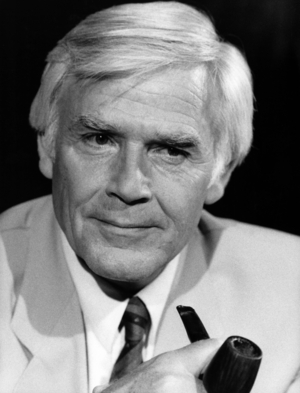 Joachim "Blacky" Fuchsberger with pipe, 1985 (photo)