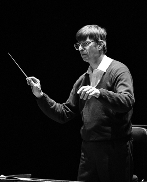 Herbert Blomstedt, 1988 (b/w photo)