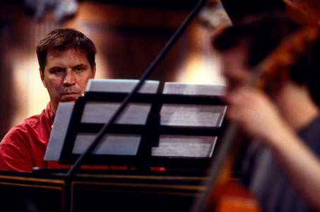 Skip Sempé playing the harpsichord, Versailles, 1998. American harpsichord player. October 1998.