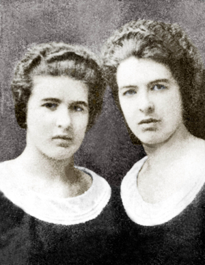 Papin sisters : Lea (l) and Christine guilties of murder of their boss on february 2, 1933 in Le Mans (France) colourized document