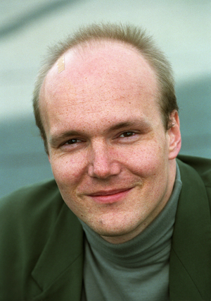 Oslo 19930914: Cellist Truls Mørk comes with a new record. Dark is an artist that arouses considerable attention internationally  …, 1993 (photo)