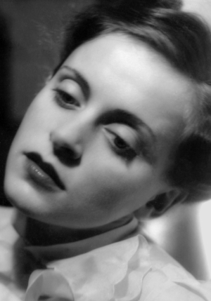 Luise Ullrich, 1936 (b/w photo)