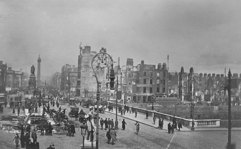O'Connell Street and Bridge following the Easter Rising, Dublin, Ireland, 1916 (gelatin silver print)