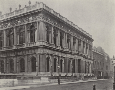 The Carlton Club (b/w photo)