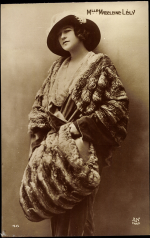 Actor Mademoiselle Madeleine Lély, Fur