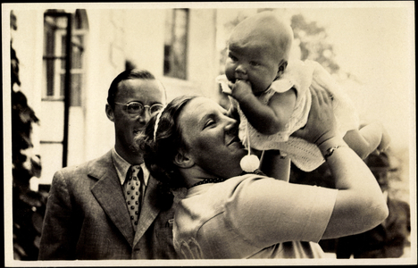 Princess Juliana, Prince Bernhard, Baby, Netherlands