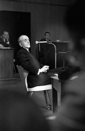 Architect Hitlers Albert Speer as a witness before the Essen Regional Court 1967 DEU, Germany, Essen …, 1967 (photo)