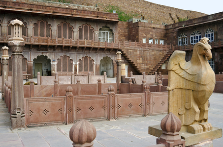 Janana Mehal: The royal ladies summer palace in Mandore, now houses The Government Museum,
Jodhpur, Rajasthan, India (photo)