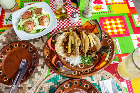 Food plates, restaurant, Mexico City (photo)