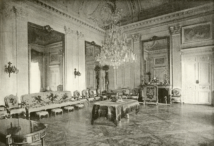 Compiegne, Salon de Famille (b/w photo)