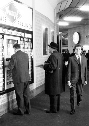 VEBA Annual General Meeting of the AG 1966 DEU, Germany, Dortmund More than 2500 large shareholders …, 1966 (photo)