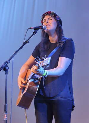 Thea Gilmore (photo)