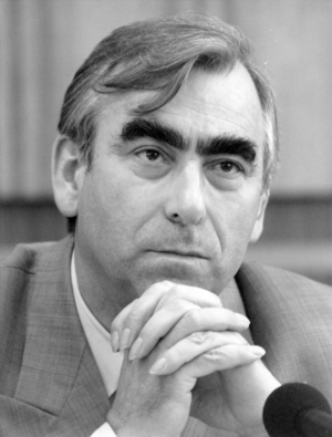 Dr. Theo Waige, ca. 1991 (photo)