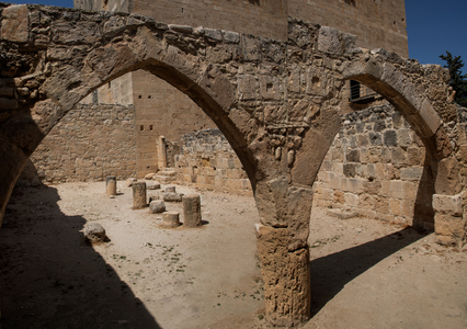 Crusader stronghold, Limassol  (photo)