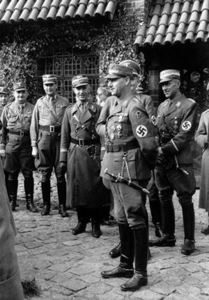WW2 - Viktor Lutze in occupied Poland 1940 (photo)