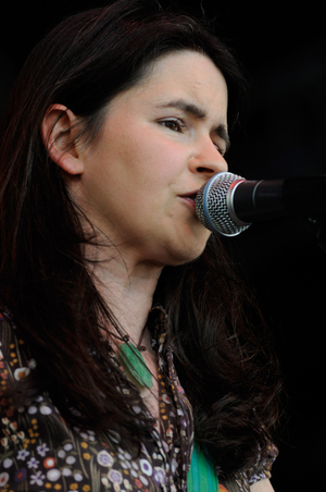 Emma Pollock (photo)