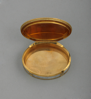Snuff box, 1781-83 (gold with gouache on vellum)