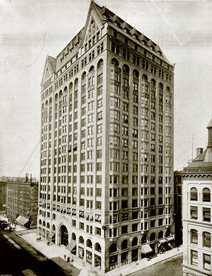 The Masonic Temple in Chicago (b/w photo)