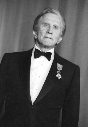 Cesar Award ceremony, Paris, March 5, 1990 : Kirk Douglas (b/w photo)