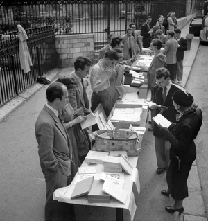 The poets fair, Paris, October 15, 1949 (b/w photo)