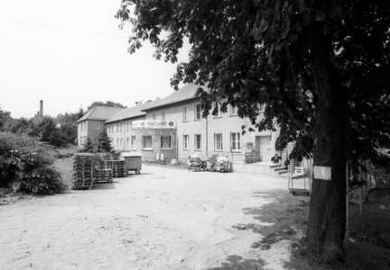 Former Stasi training grounds in Rosa-Luxemburg-Strasse in Belzig, 1991 (photo)