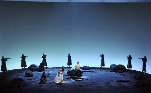 'The Woman Without Shadows', production: Kirsten Harms, 2009 (photo)