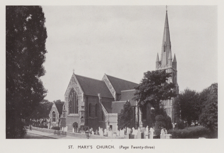 Slough: St Mary's Church (b/w photo)