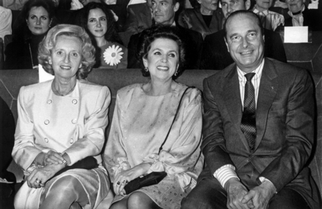 Opera Singer Galina Vichnevskaia With Bernadette and Jacques Chirac at Fine Arts Academy, Paris, October 26, 1988 (b/w photo)