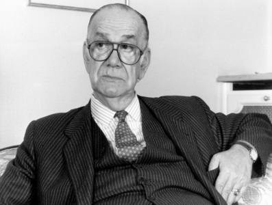 Camilo Jose Cela, 1990 (photo)