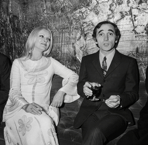 Charles Aznavour and Virna Lisi, 1971 (photo)