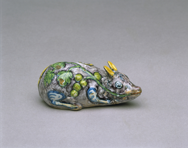Mouse, 1760-80 (tin-glazed earthenware with polychrome decoration)