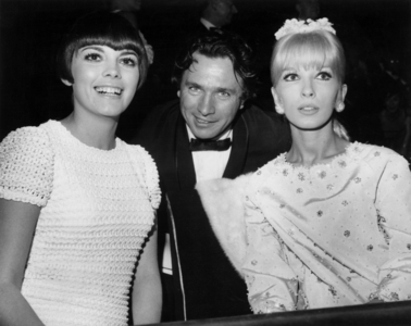 At The Chaillot Palace in Paris, Maurice Jarre (C), The Singer Mireille Mathieu (L) and his wife Dany Saval, October 24, 1966 (photo)