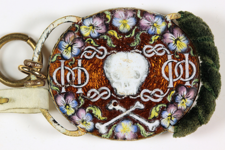 Clasp case for a miniature portrait (enamel) (see also 3076001)
