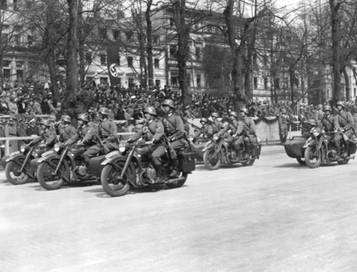Motorcycle troops of the Wehrmacht during a parade in Berlin, 1939 (b/w photo)